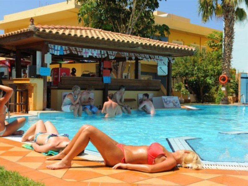 Vergina Apartments & Suites Malia Esterno foto